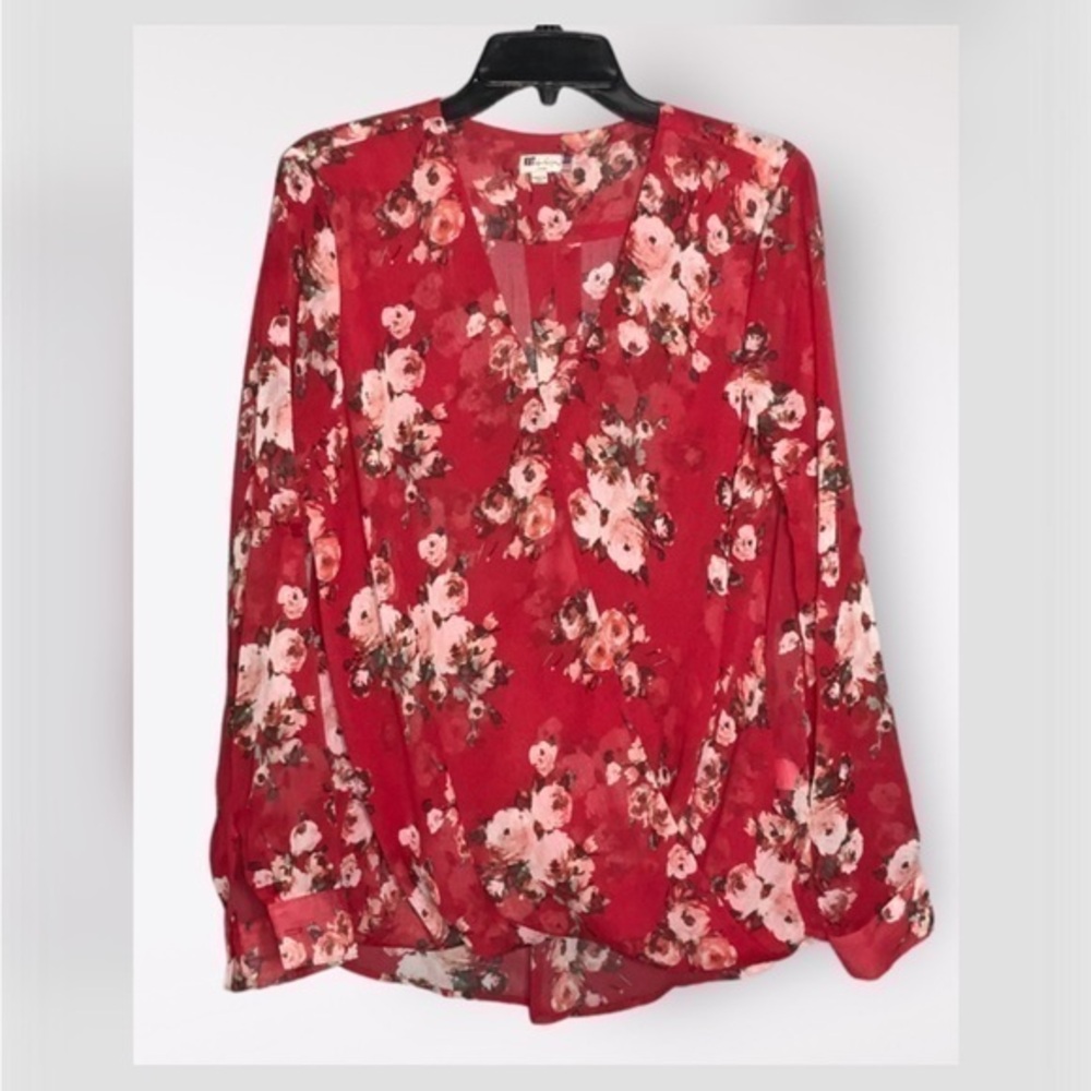 Kut FromThe Kloth Red Floral Lightweight Draped Front Long Sleeves Blouse Large